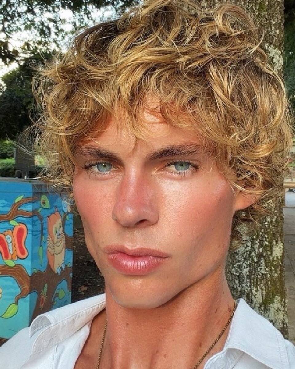 Portrait of Erik Harding